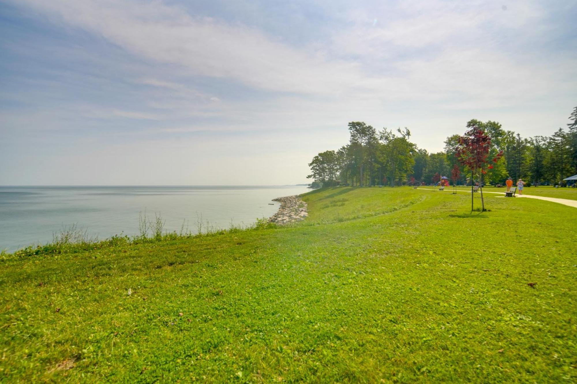 Charming Cottage With Yard Less Than 1 Mi To Lake Erie! Geneva Extérieur photo